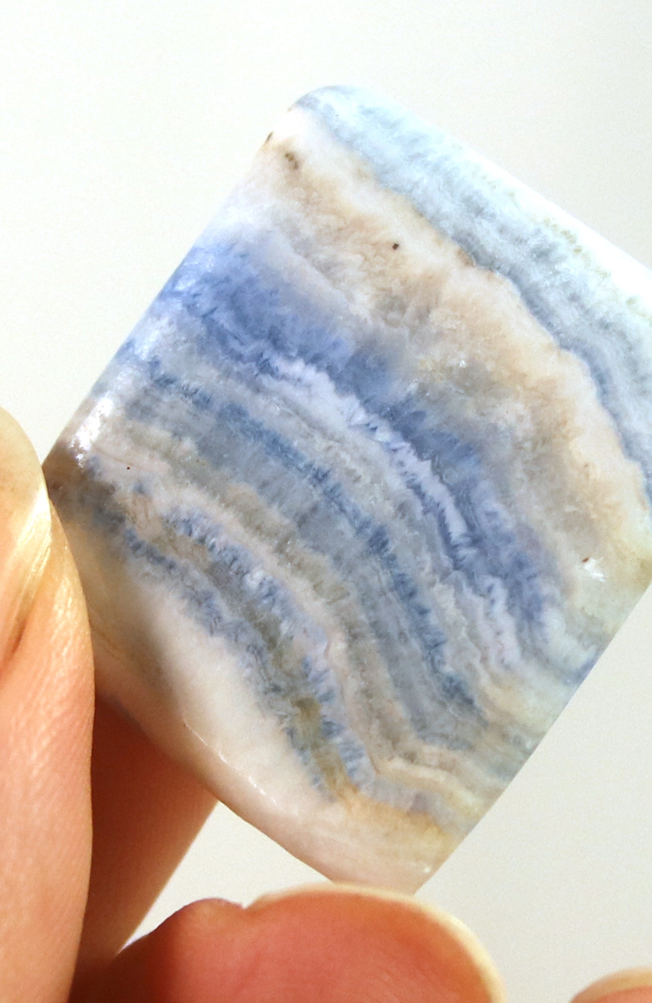 Blue Scheelite